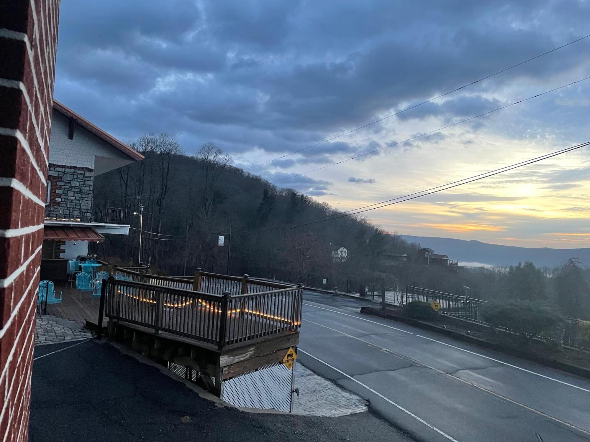 Skyline Village Inn Spruce Pine Zewnętrze zdjęcie